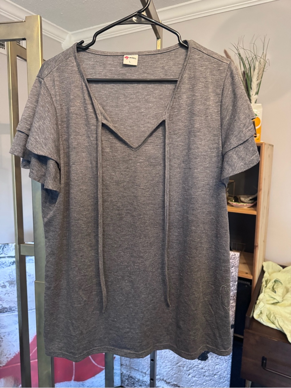 Women's Gray Short Sleeve Tie-Front V-Neck Top